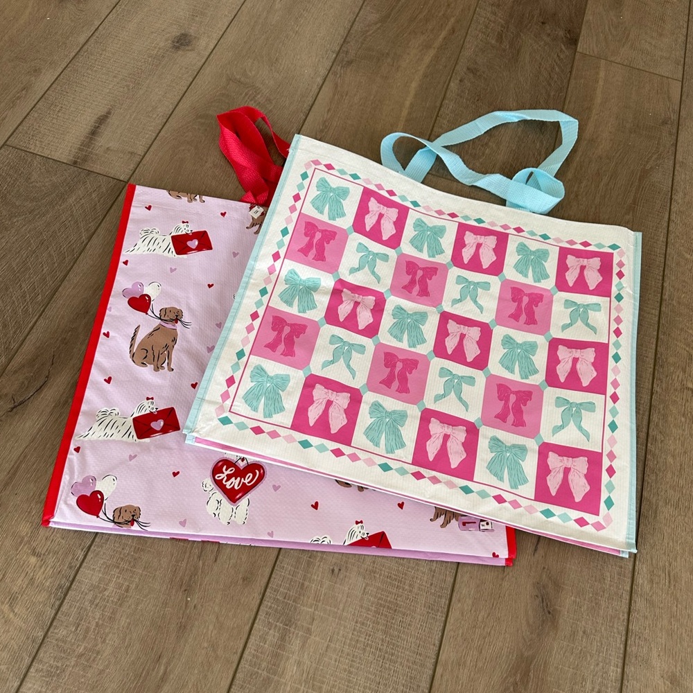 Homegoods TJMaxx Marshalls Valentines Day Dog & Pink Blue Bow Tote Bags NWOT